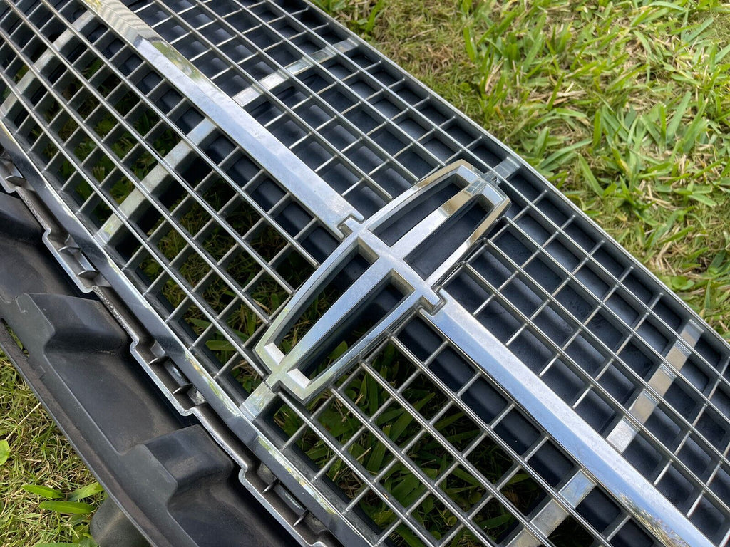 2010 Lincoln MKZ Grill | Support Bracket Gril | rightchoiceautoparts