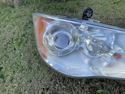 2011-2016 Chrysler Town & Country HID Headlight Assembly LH+RH Pair OEM