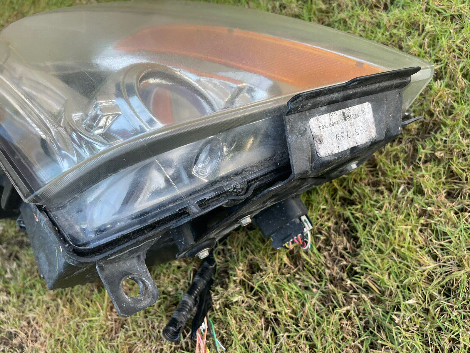 2008-2014 Cadillac CTS Right RH Xenon HID Headlight OEM