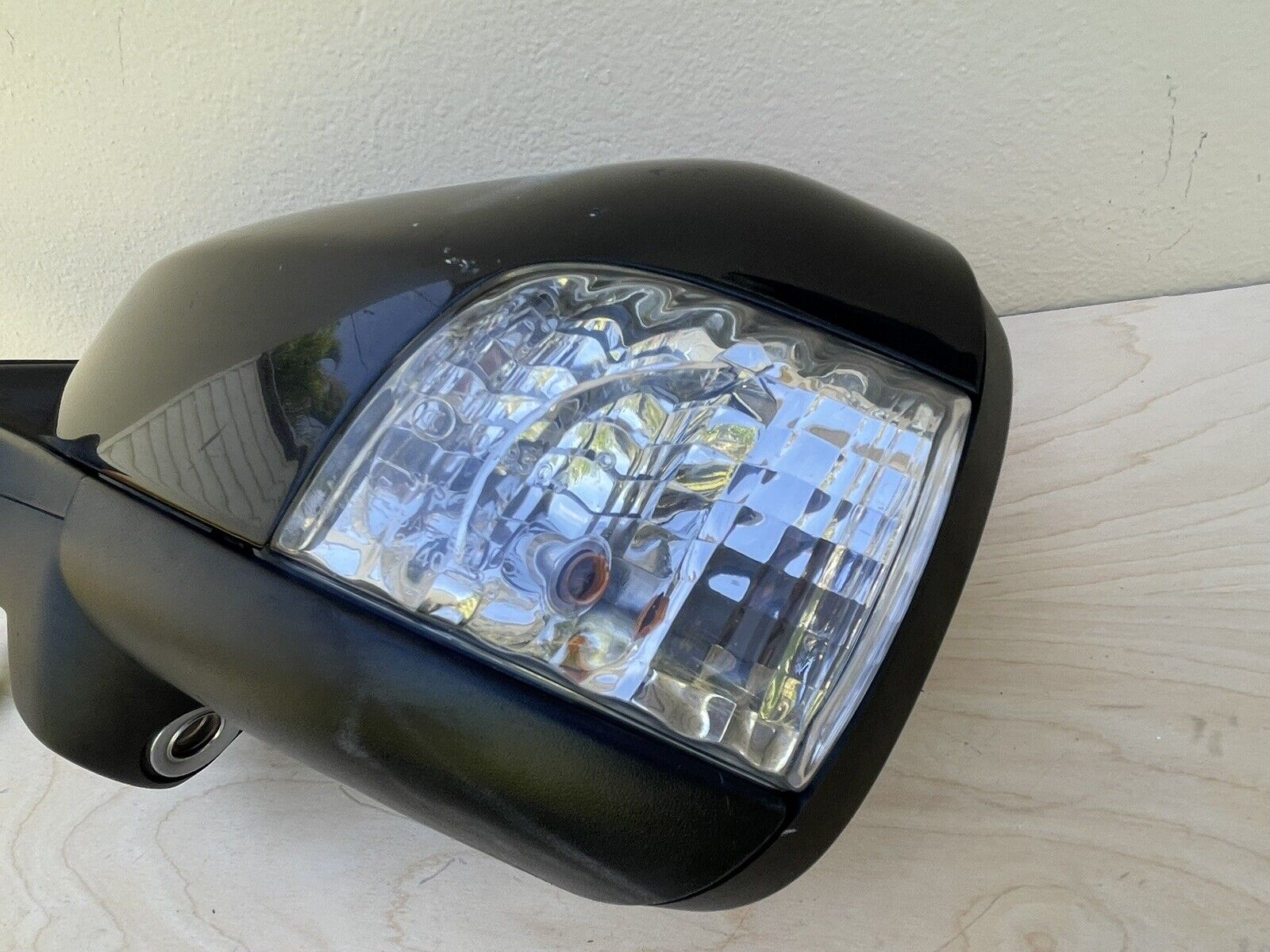 2008-2016 Volvo XC70 Side View Power Mirror w/Camera OEM LH