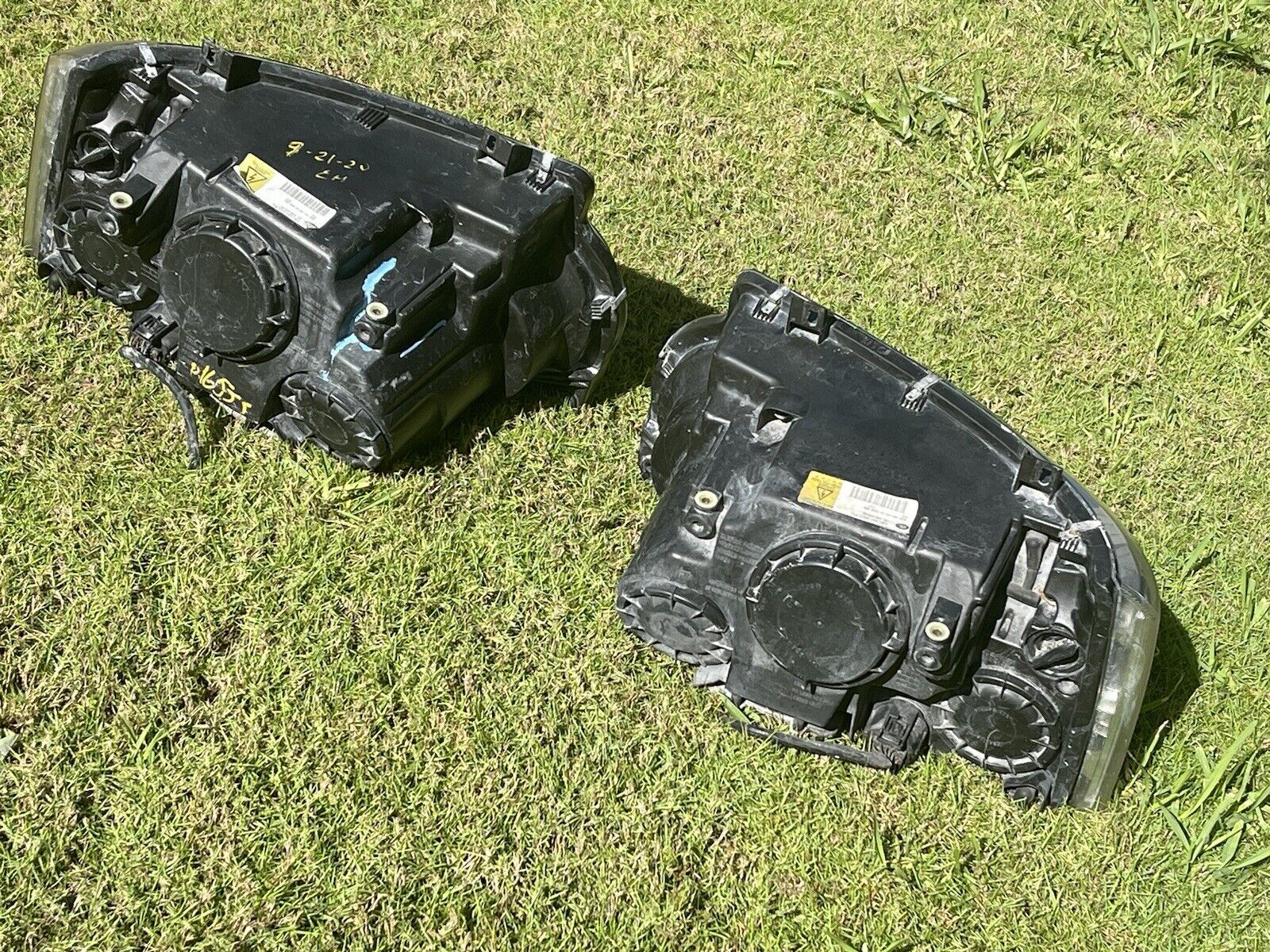 06-09 Land Range Rover Xenon HID Headlight Assembly LH & RH OEM