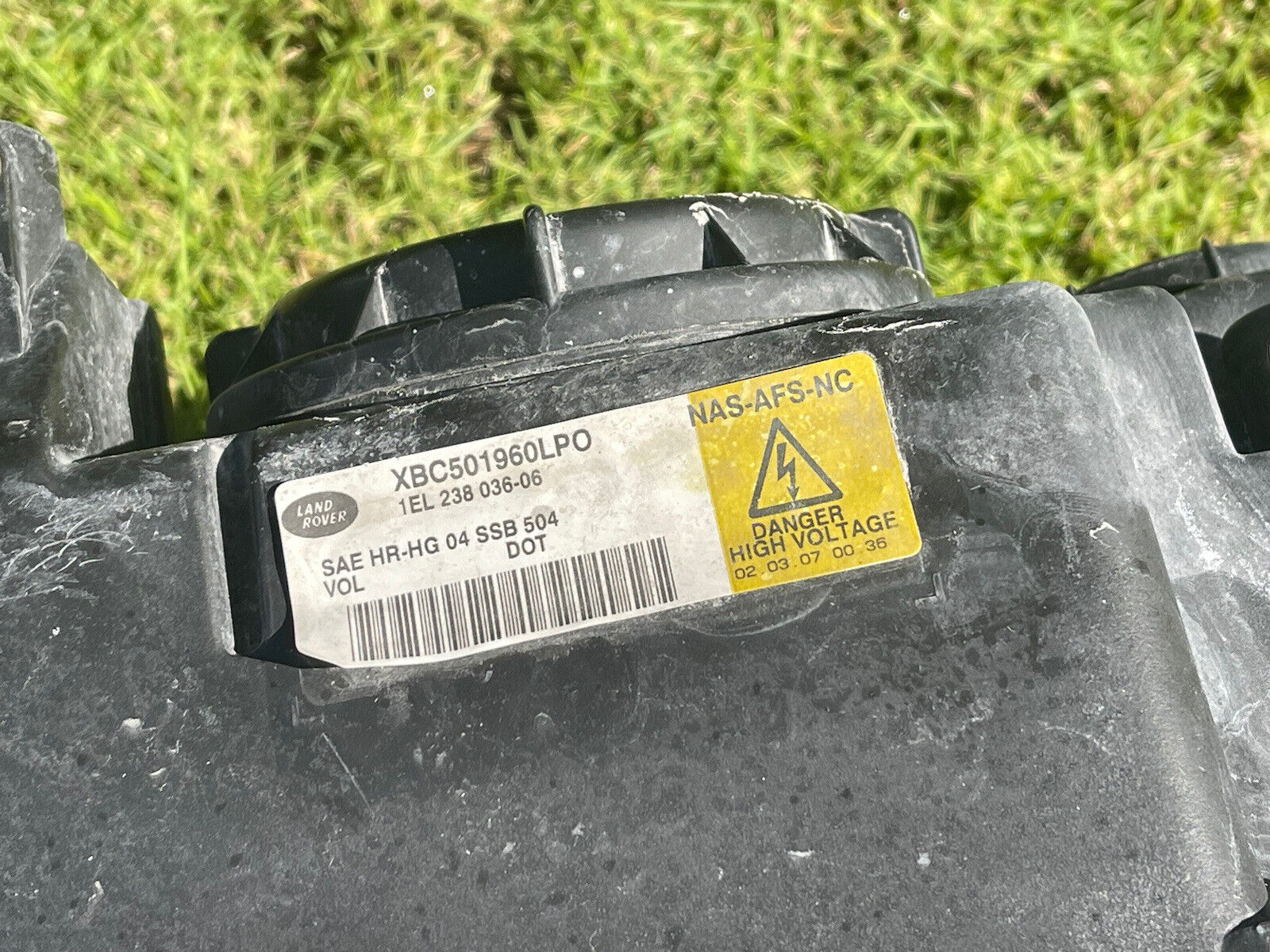 06-09 Land Range Rover Xenon HID Headlight Assembly LH & RH OEM