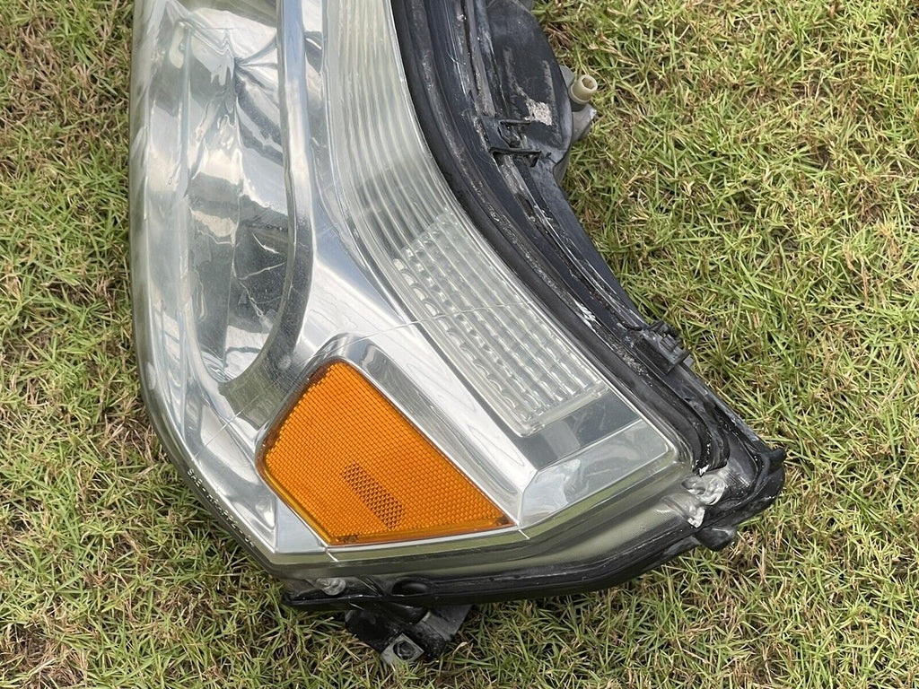 04-10 Infiniti QX56 Xenon HID Headlight Assembly OEM LH