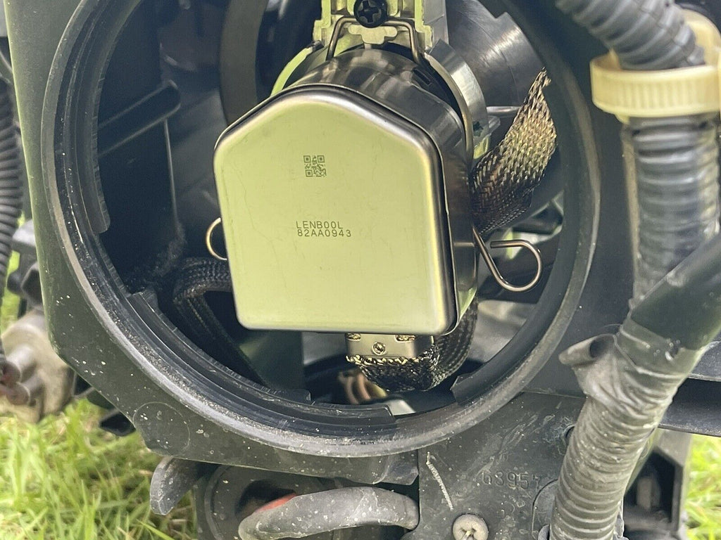 2011-2014 Nissan Murano HID Xenon Headlight Assembly RH OEM