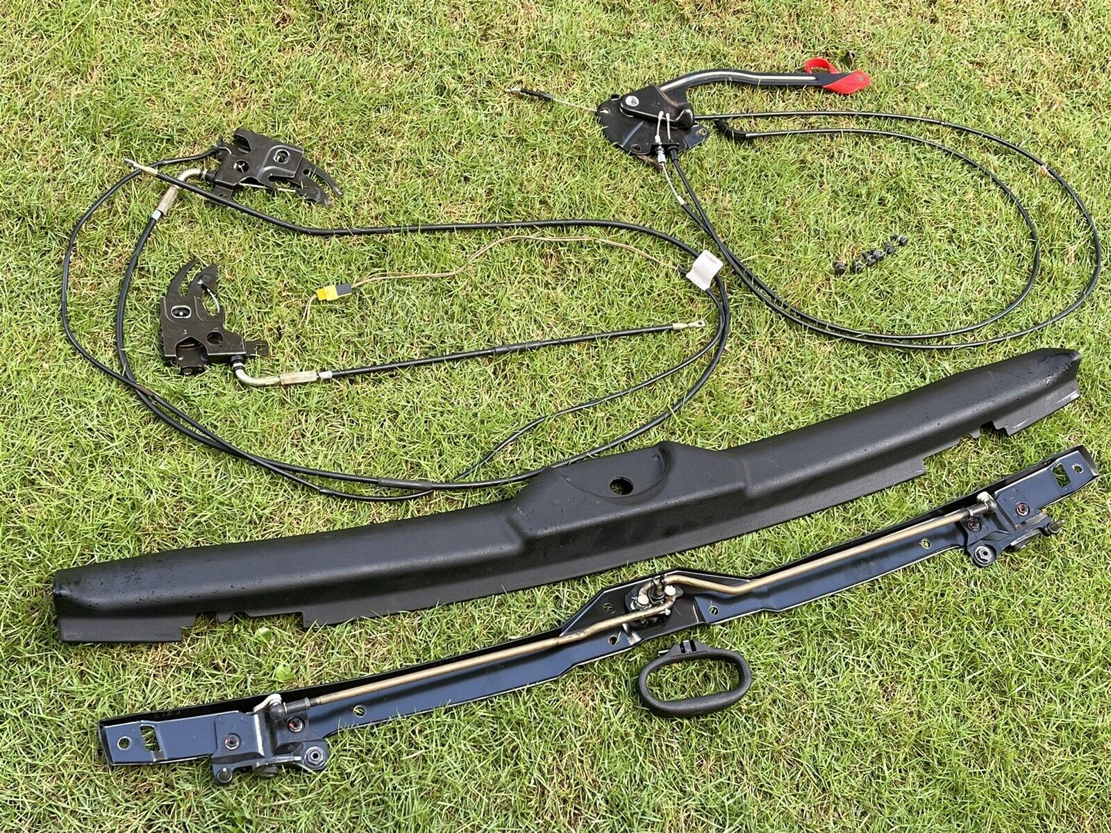 1994-1999 BMW E36 3-series Convertible Top Roof Manual Lock Latch Front & Rear