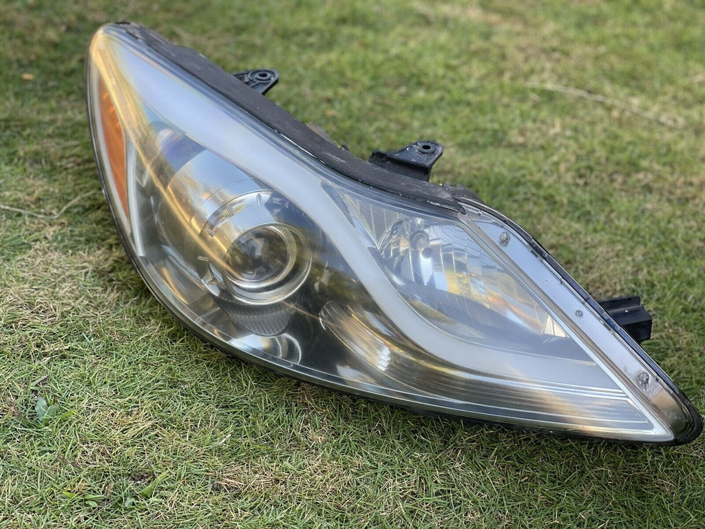 2012 Hyundai Genesis Headlight | HID Headlights | rightchoiceautoparts