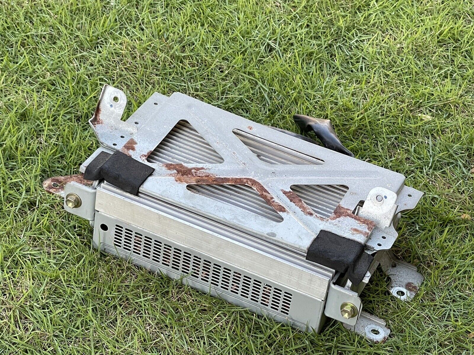 92-00 Lexus SC400 SC300 NAKAMICHI Amp Amplifier OEM B324UL0A