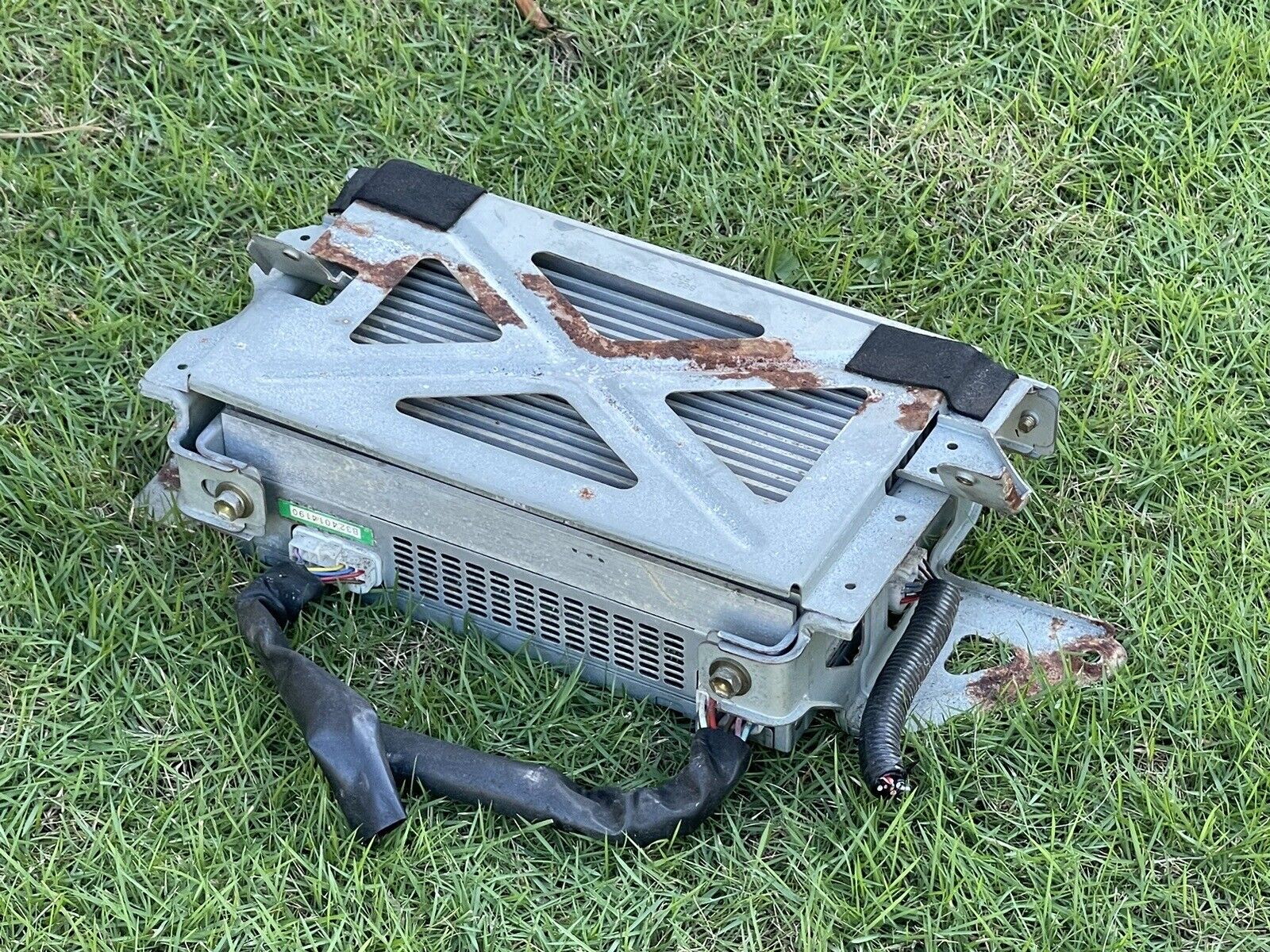 92-00 Lexus SC400 SC300 NAKAMICHI Amp Amplifier OEM B324UL0A