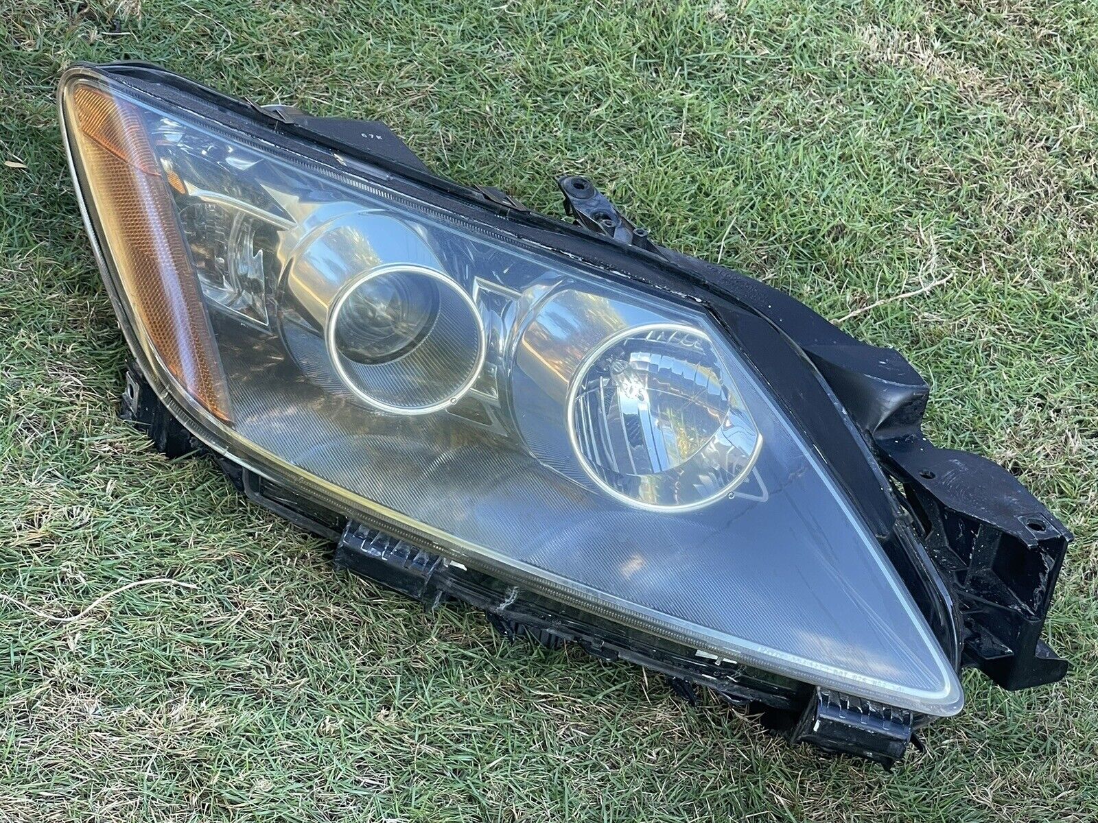 2010-2011 Mazda CX-7 CX7 OEM HID Headlight Assembly