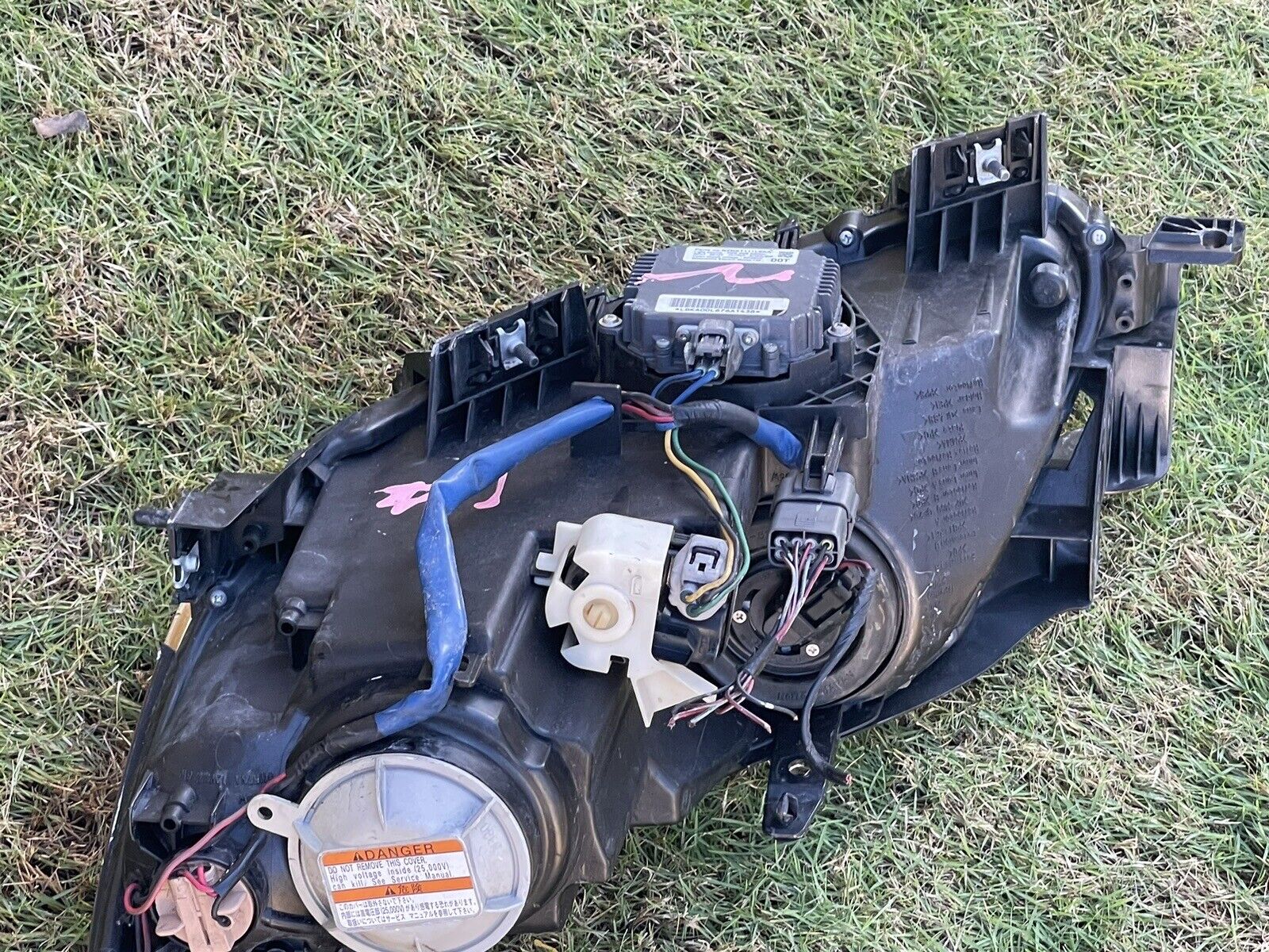 2010-2011 Mazda CX-7 CX7 OEM HID Headlight Assembly