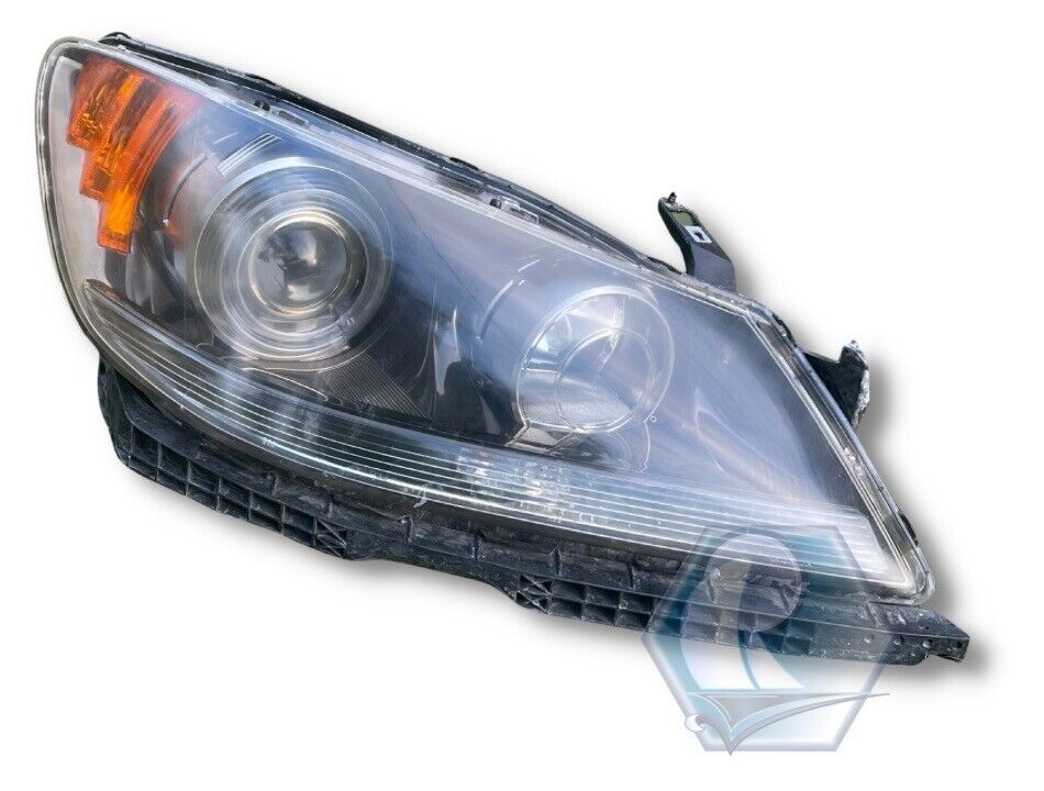 2005-2008 Acura RL Xenon HID OEM Headlight Assembly RH