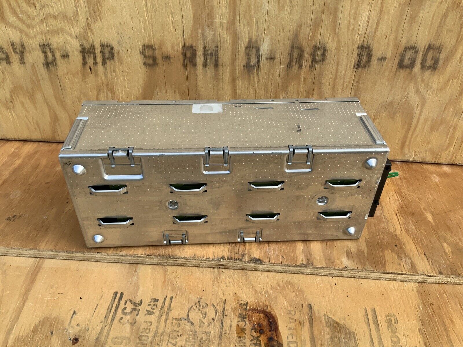 02-08 BMW 3 5 7 SEREIS LOGIC7 Top Hifi Amplifier OEM