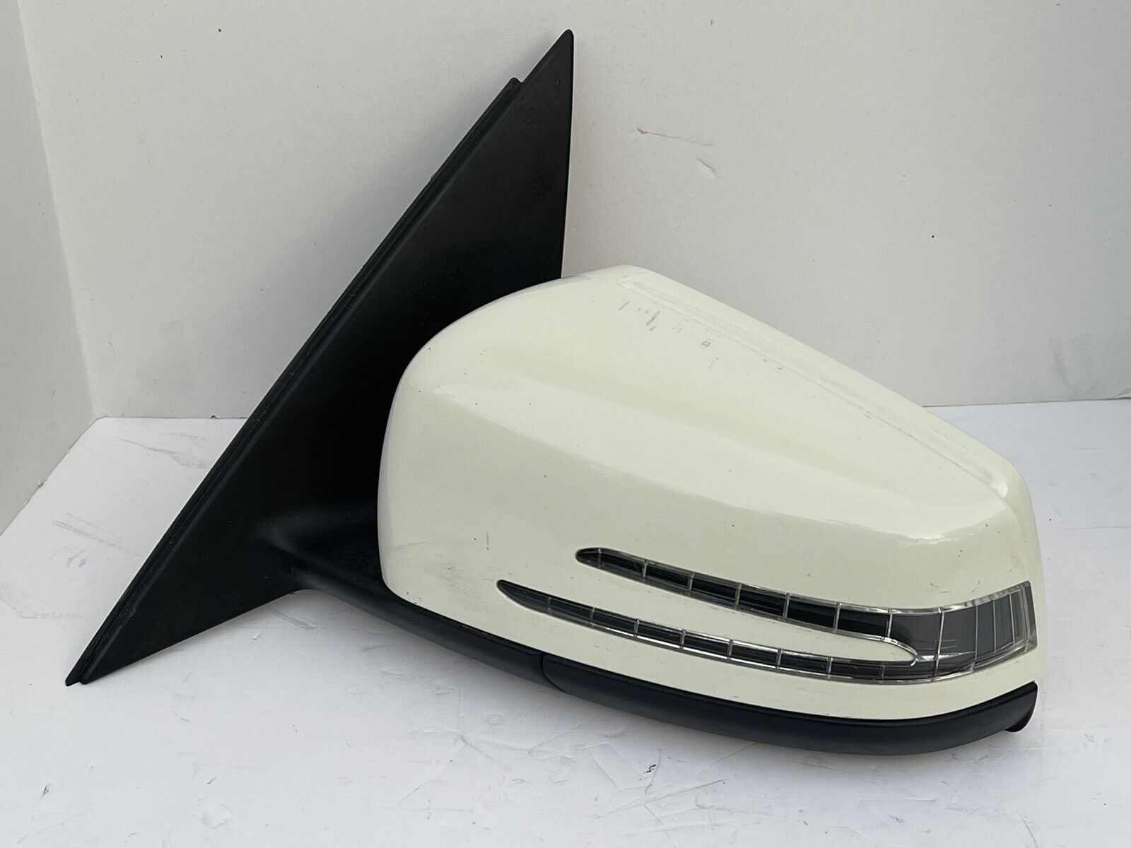 2010-2011 Mercedes-Benz C-Class C350 C300 Side Power Mirror LH