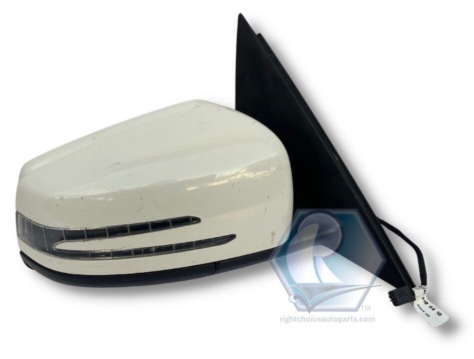 2010-2011 Mercedes-Benz C-Class C350 C300 Side Power Mirror RH