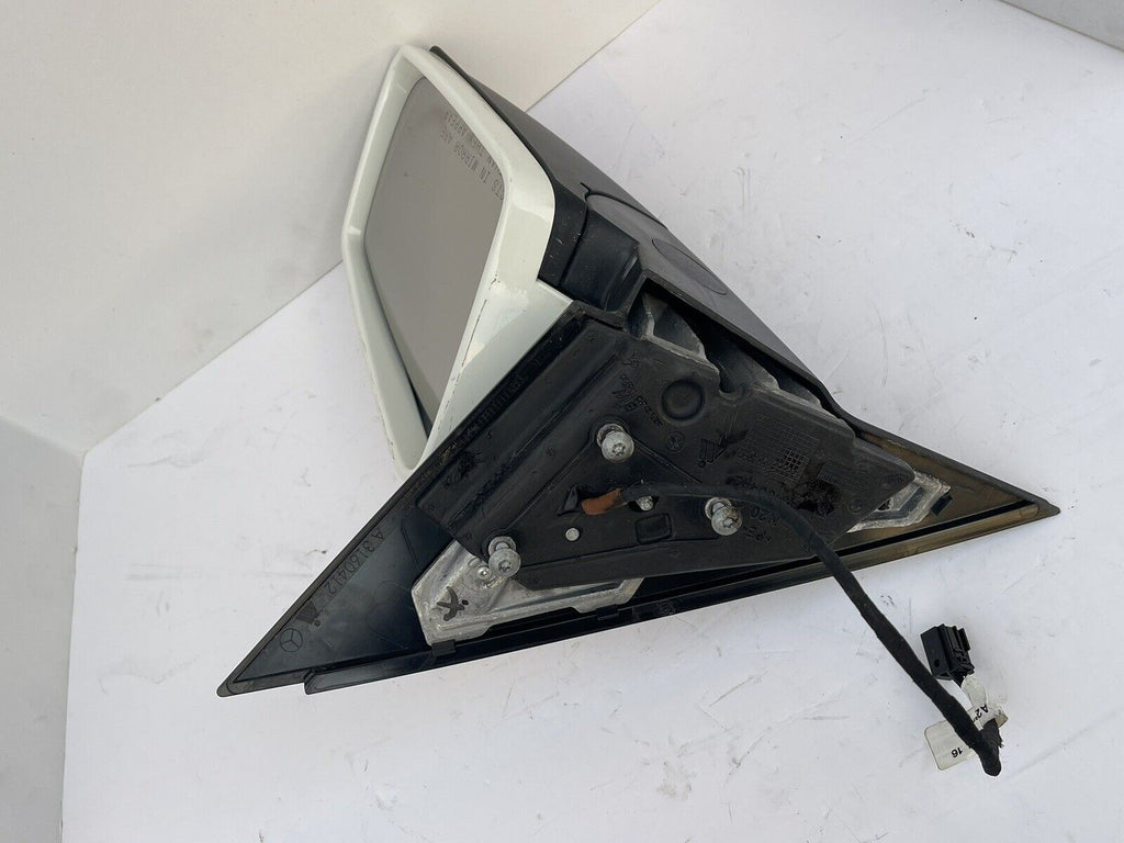 2010-2011 Mercedes-Benz C-Class C350 C300 Side Power Mirror RH