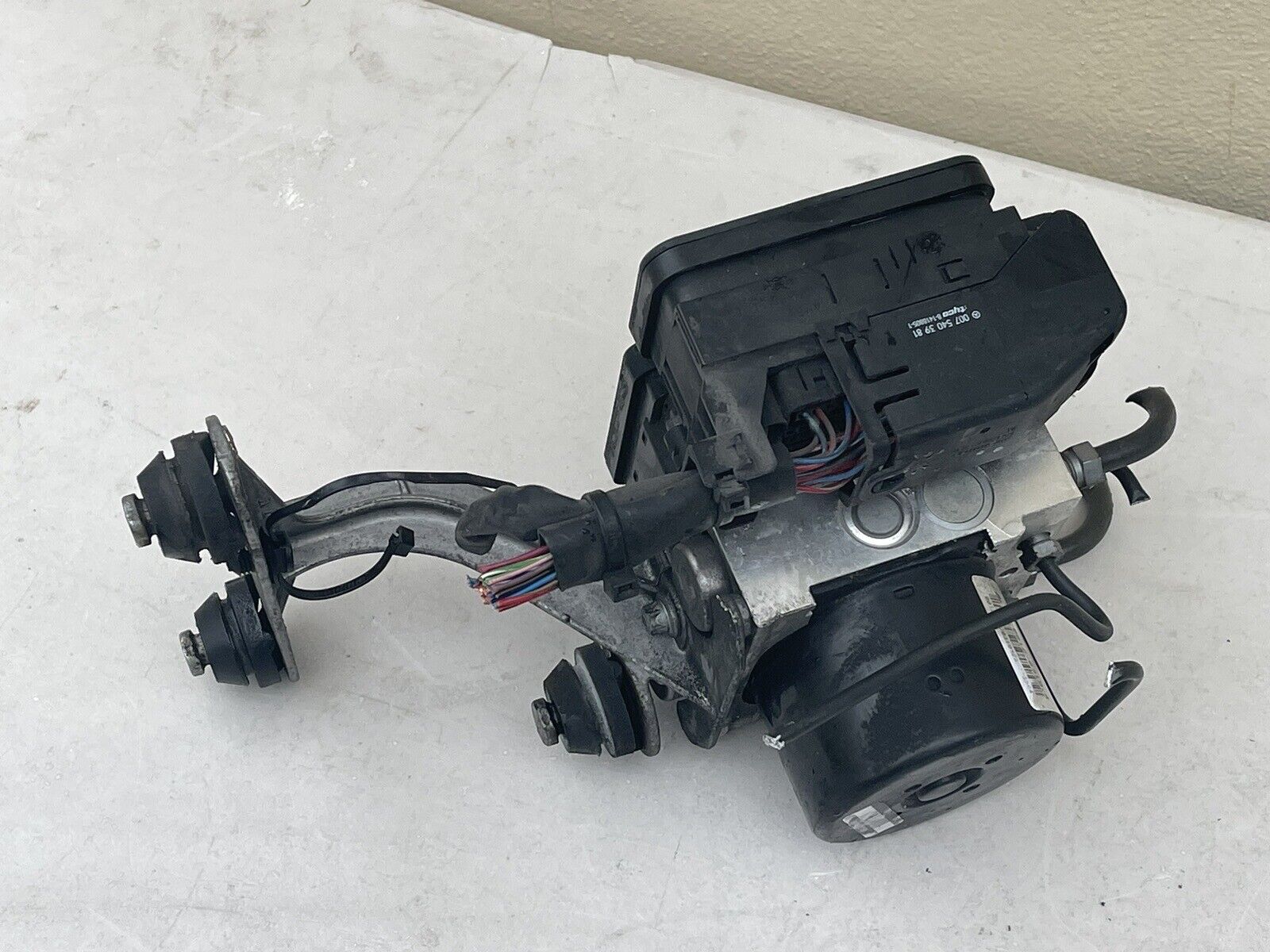 08-11 Mercedes-Benz C-Class C300 C350 ABS Pump Antilock Brakes