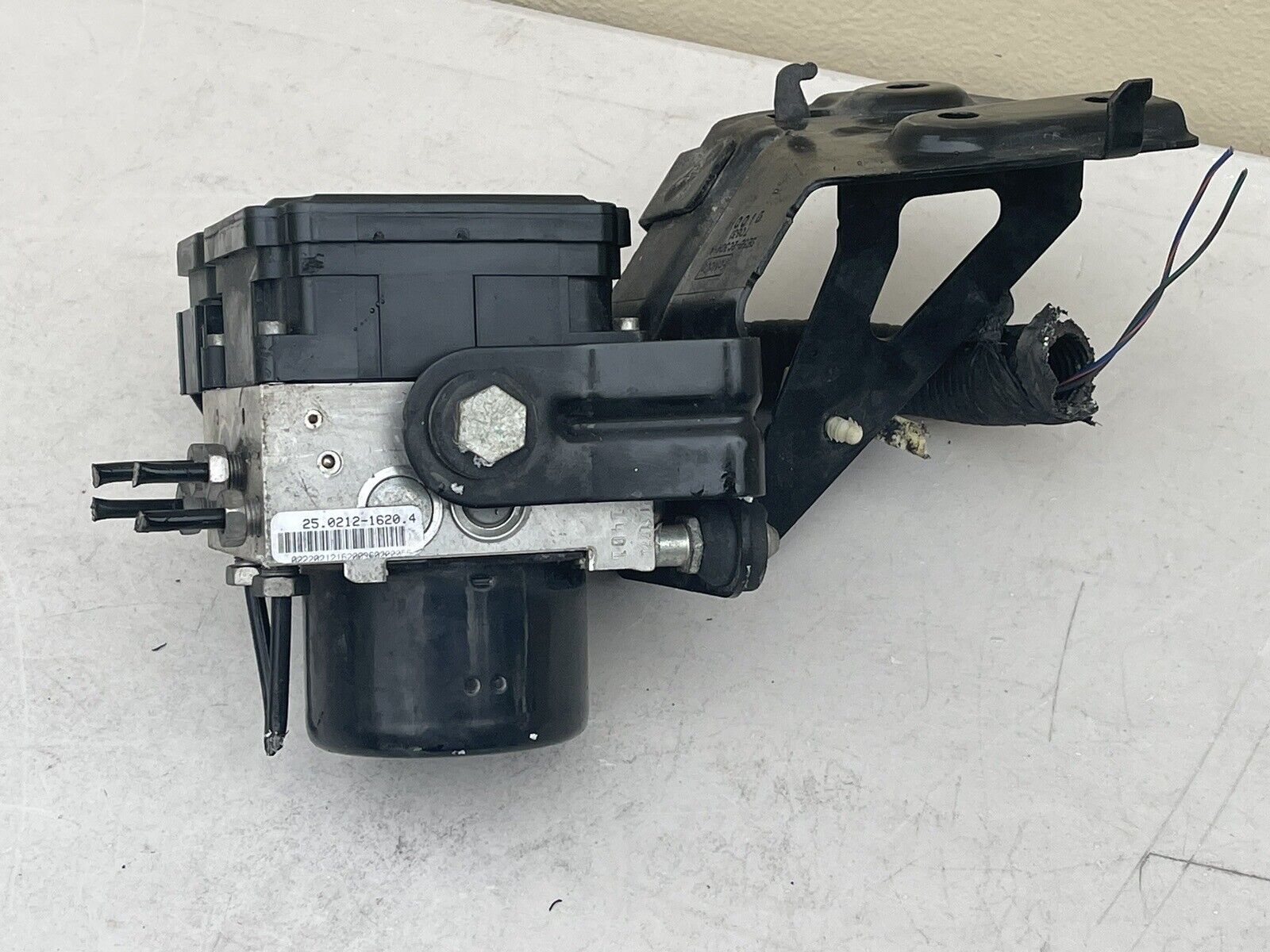 10-12 Ford Fusion Mercury Milan Lincoln MKZ ABS Pump module OEM