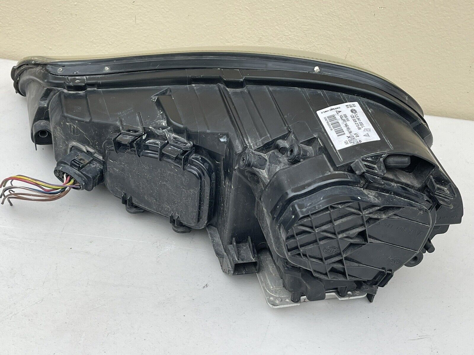 2008-2010 Porsche Cayenne OEM AFS HID Xenon Headlight Assembly RH