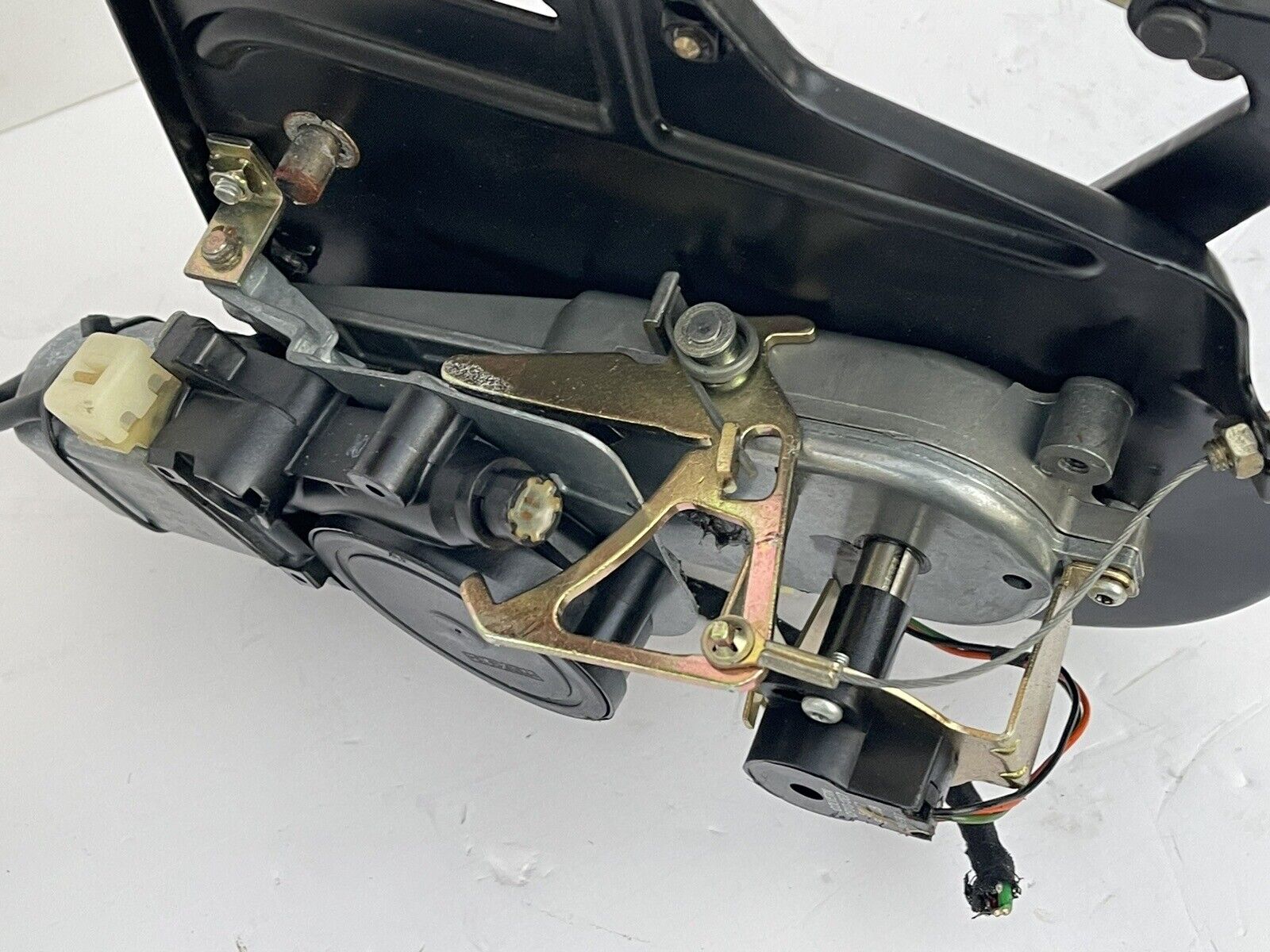 1995-1998 Saab 900 Convertible Top OEM Tonneau Lift Motor