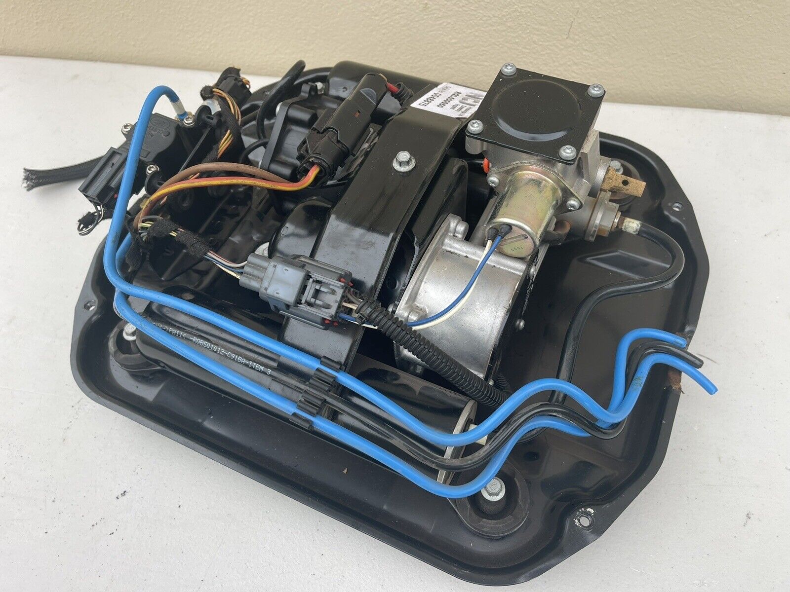 06-12 Land Rover Range Rover Air Ride Suspension Compressor Pump L322