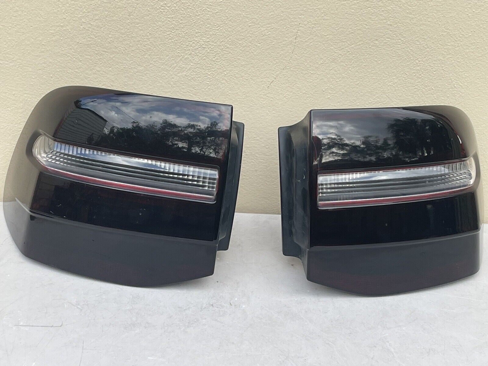 Porsche Cayenne Tail Lights | 2008-2010 Lights | rightchoiceautoparts