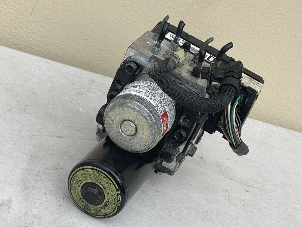06-07 Toyota Highlander Hybrid Lexus RX400h OEM ABS Pump