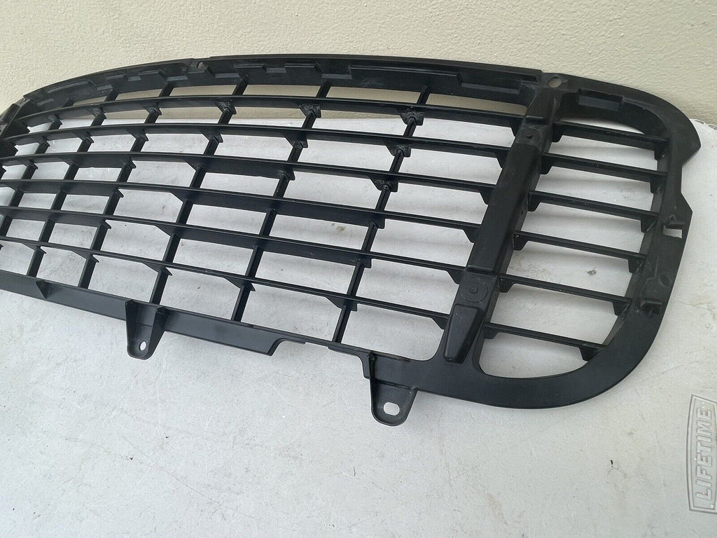 2008-2010 Porsche Cayenne Front Center Grille OEM Insert Black