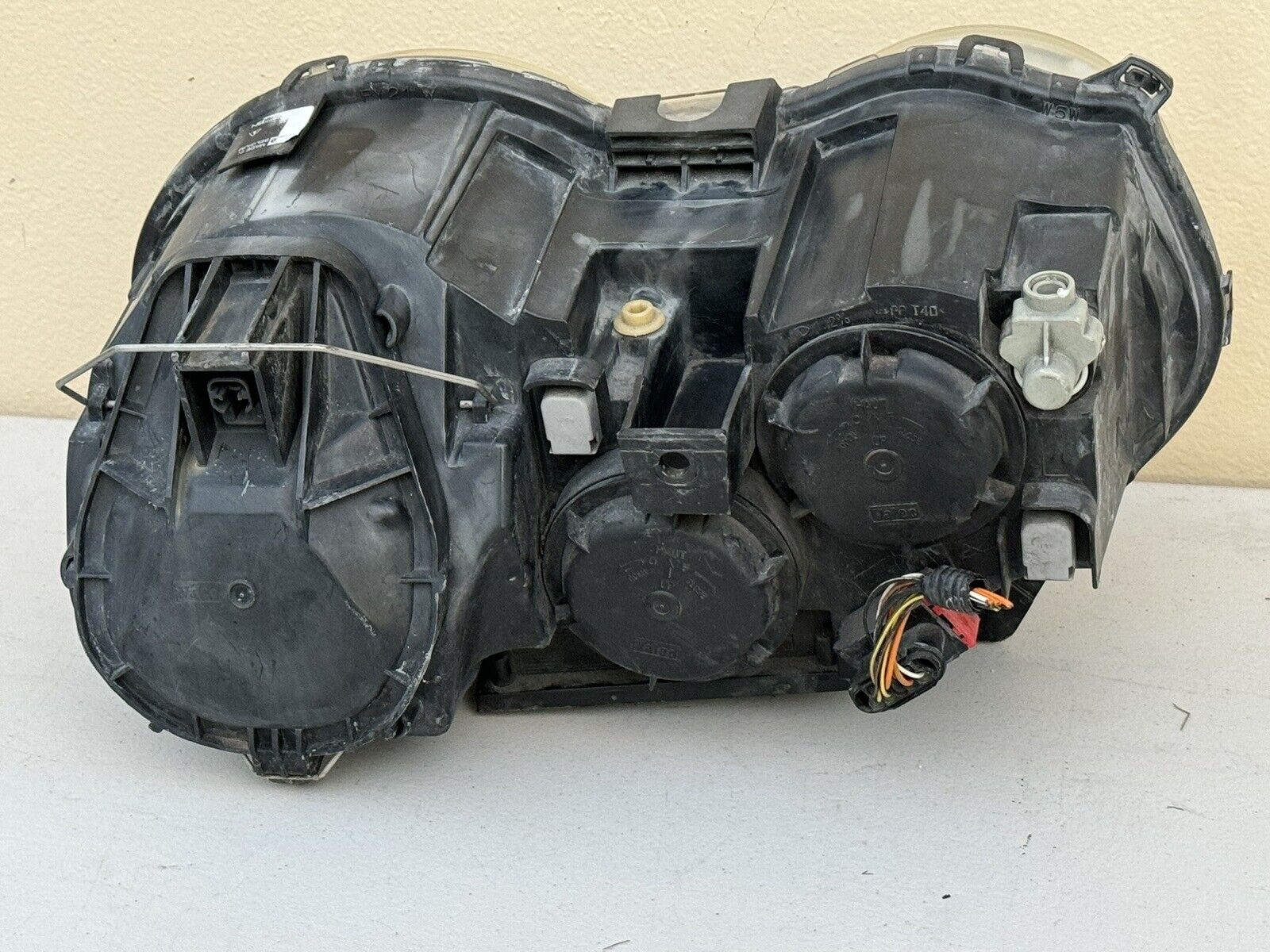 06-09 Jaguar XJ8 JXR Vanden Plas Halogen Headlight Assembly LH OEM