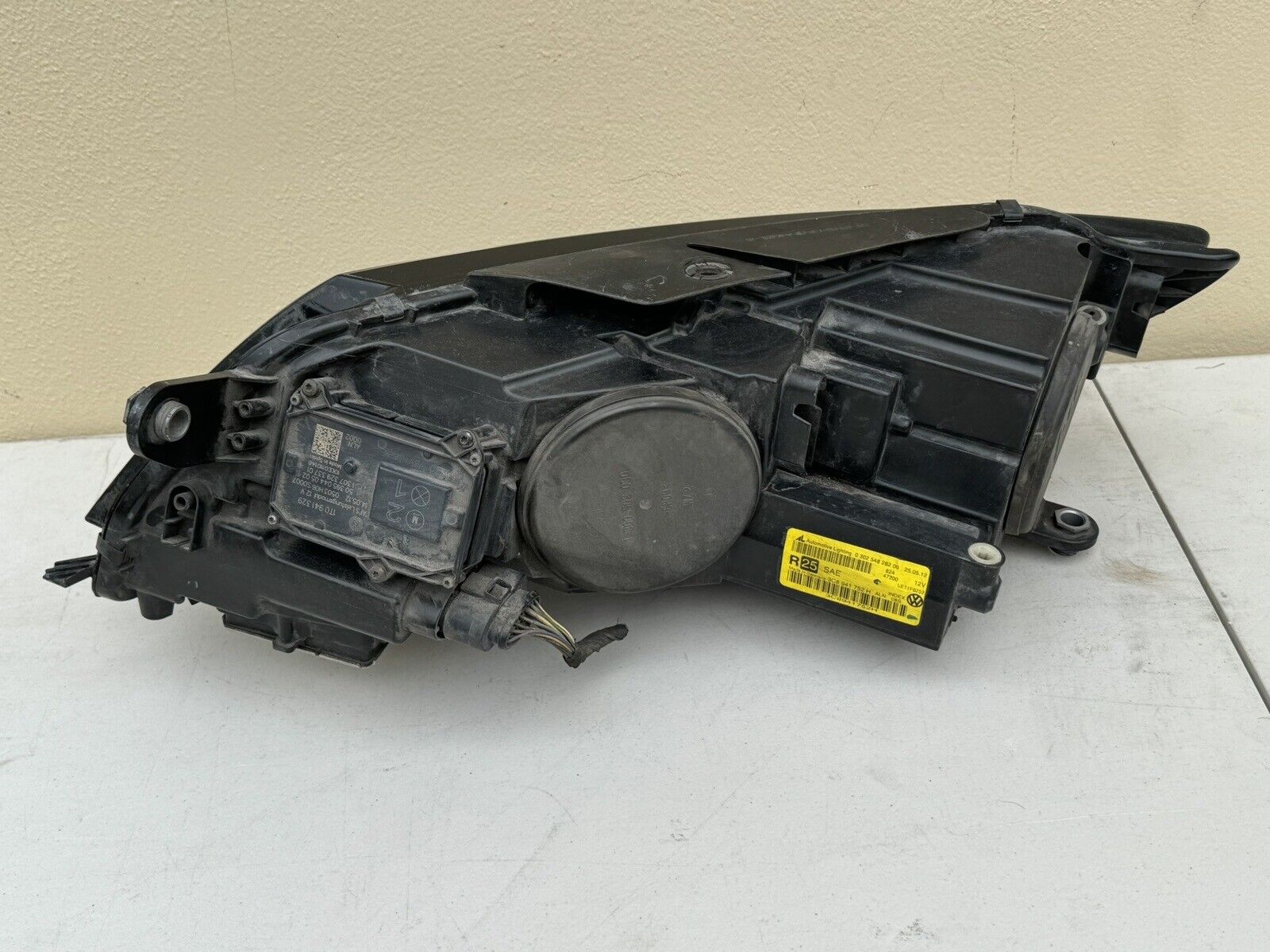 2013-2017 VW Volkswagen CC HID Xenon AFS Headlight Assembly RH