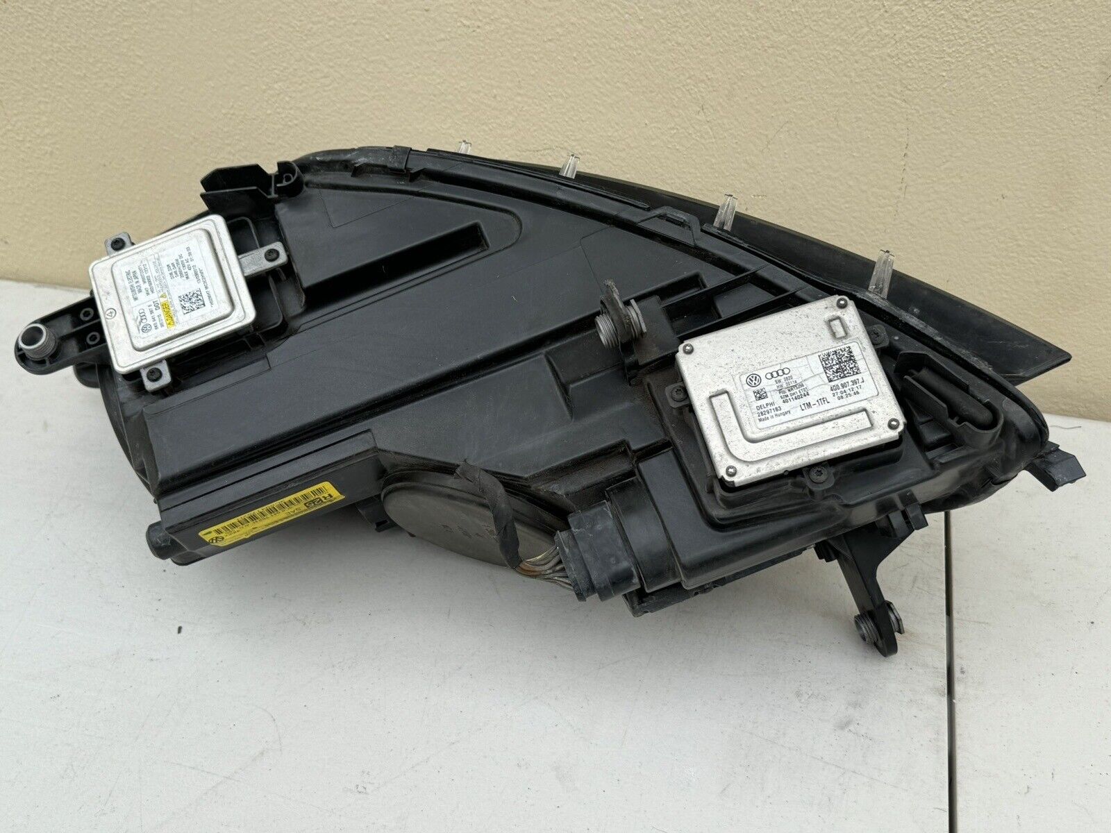 2013-2017 VW Volkswagen CC HID Xenon AFS Headlight Assembly RH