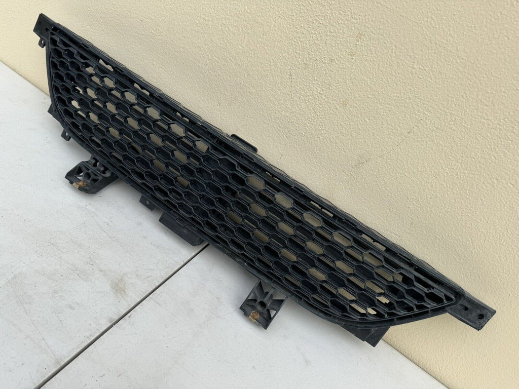 2013-2016 Dodge Dart Lower Front Bumper Active Grille Shutter Assembly OEM