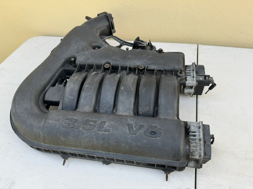 05-06 Chrysler 300 DODGE CHARGER upper intake manifold 3.5L V6 OEM