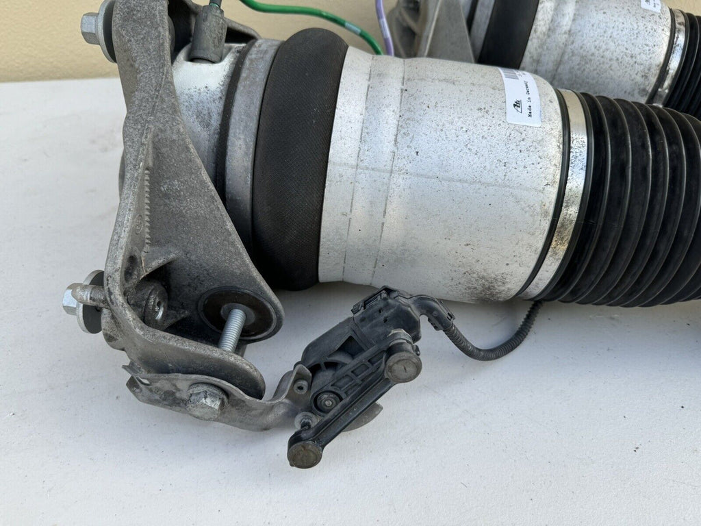 OEM Air Ride Strut Shocks | Audi Q7, VW Touareg | rightchoiceautoparts