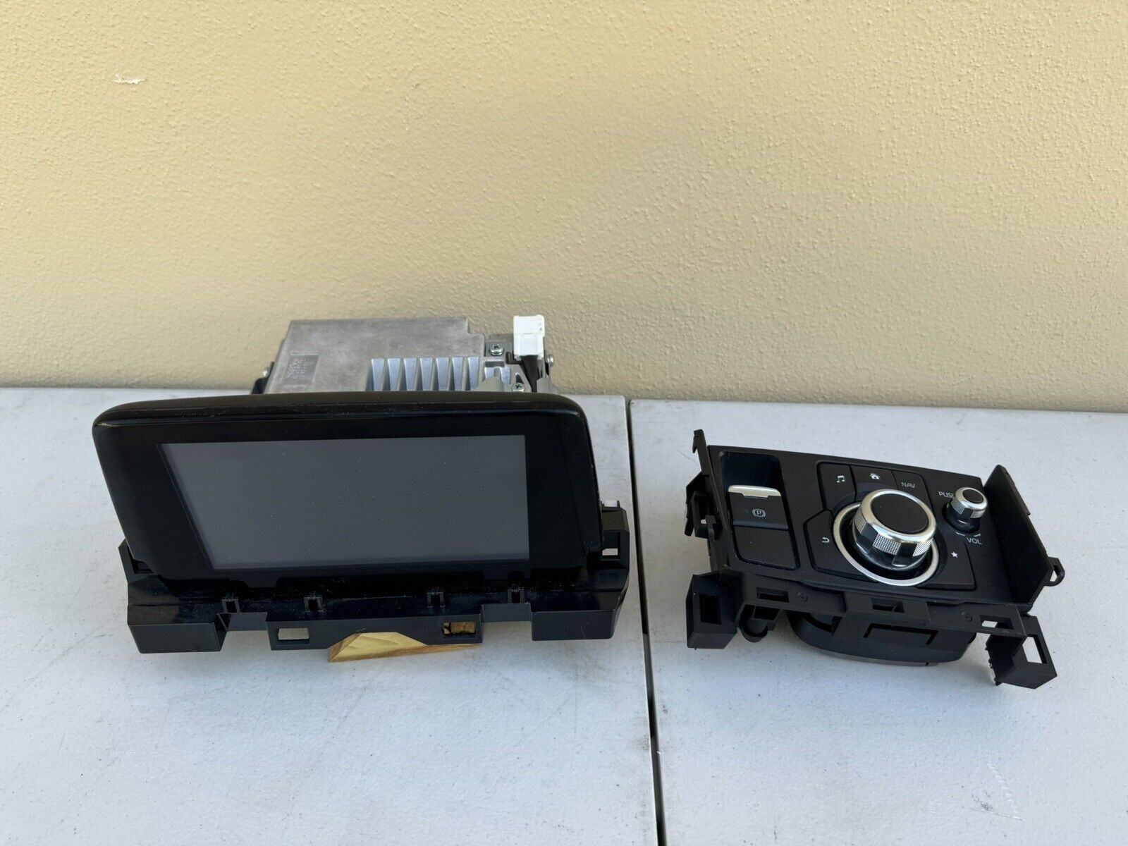 Mazda 6 Display Screen | GPS Screen Display | rightchoiceautoparts