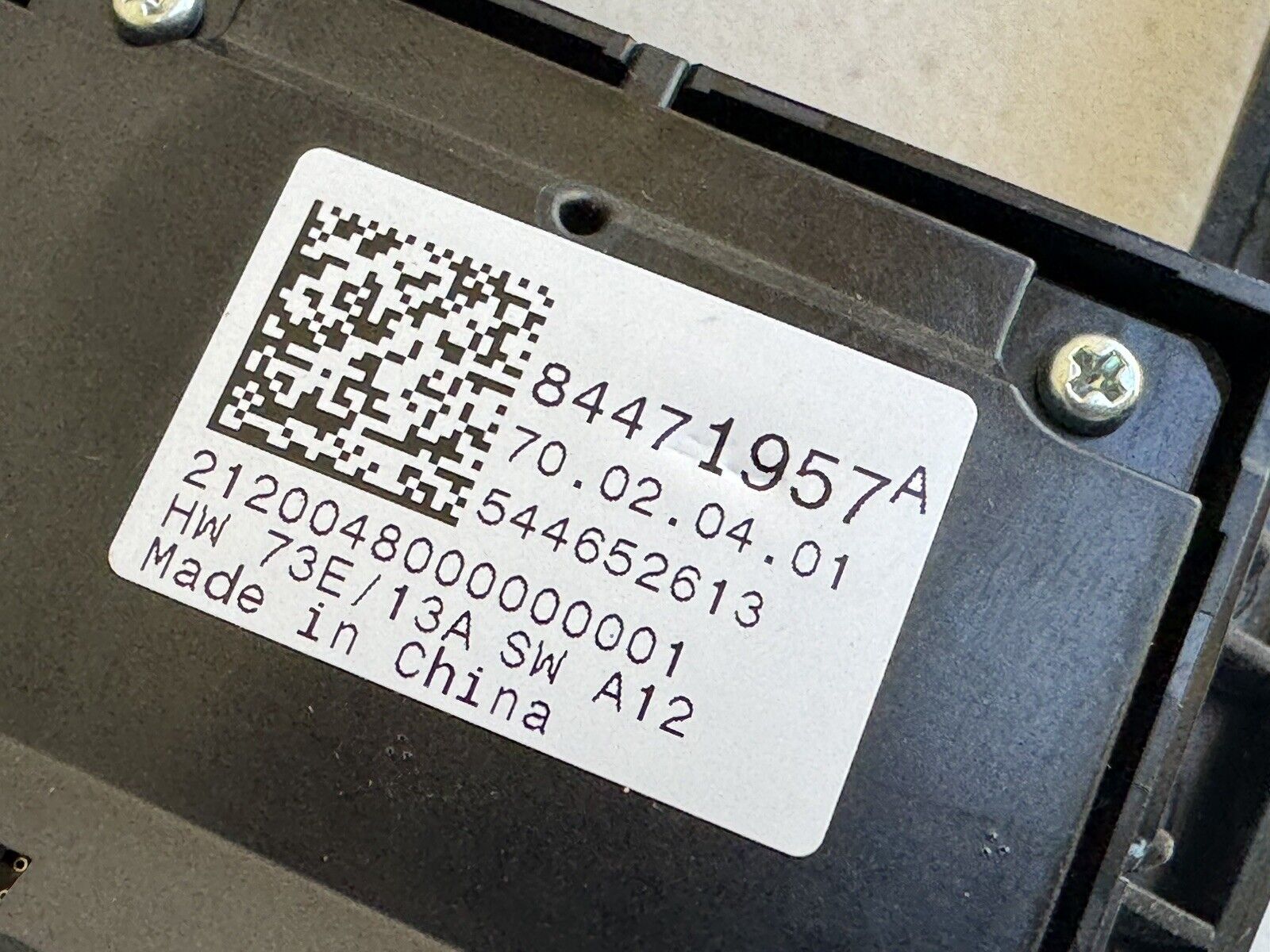 2020-2021 CADILLAC XT6 Control Panel Screen Display Shifter Bezel w/Switches