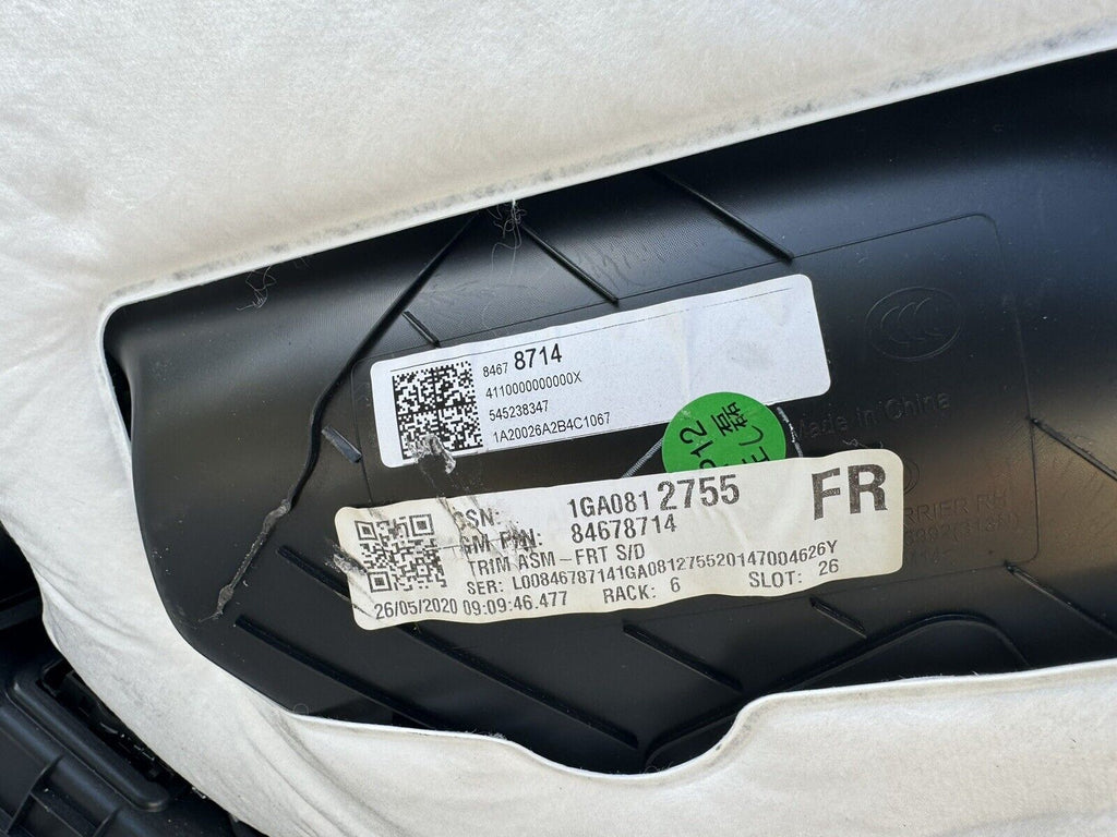 2020-2021 CADILLAC XT6 Front Door Interior Trim Panel RH Right w/Window Switch