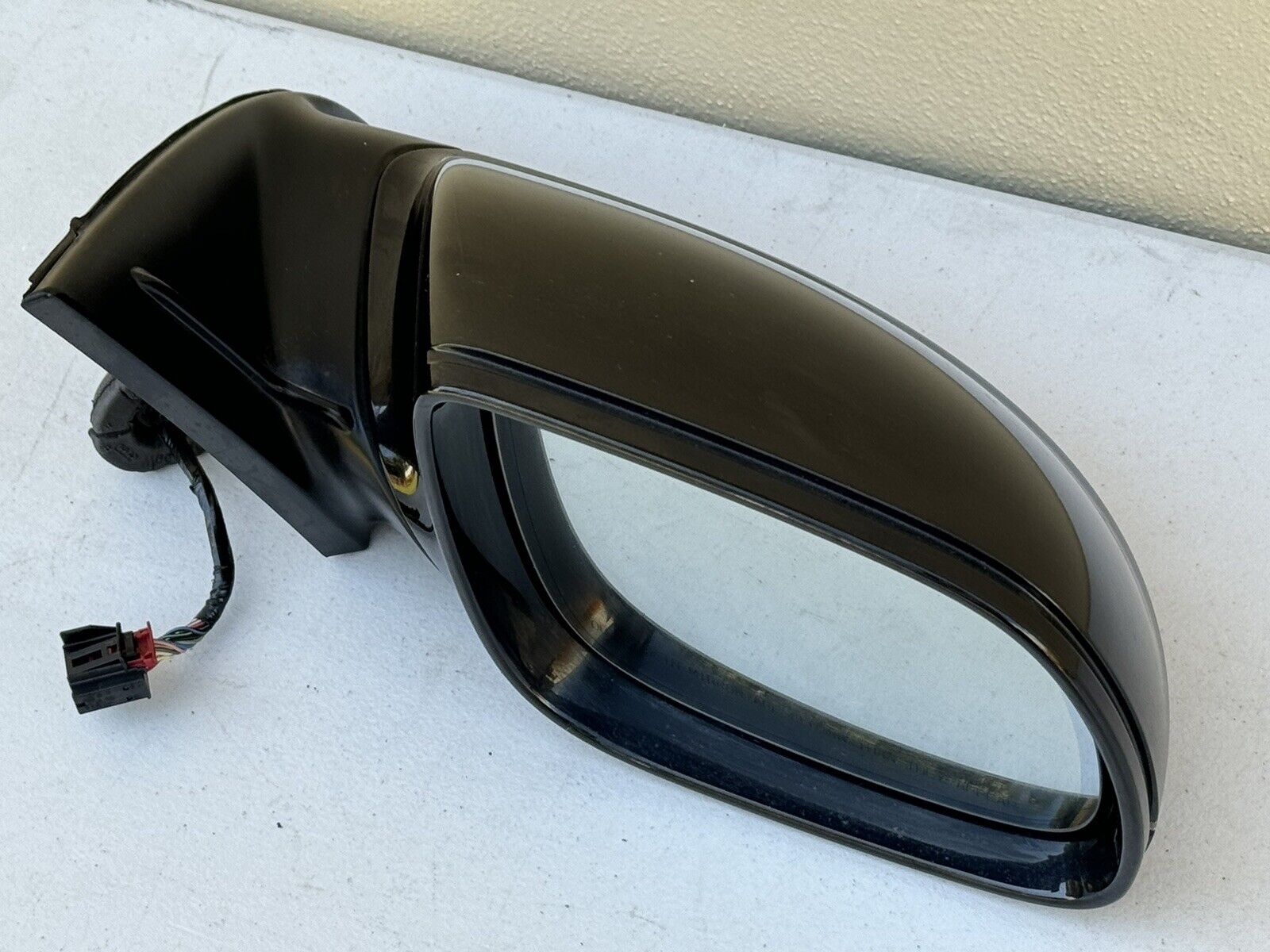 2010-2012 Audi Q7 OEM Power Side View Mirror w/Turn Signal RH