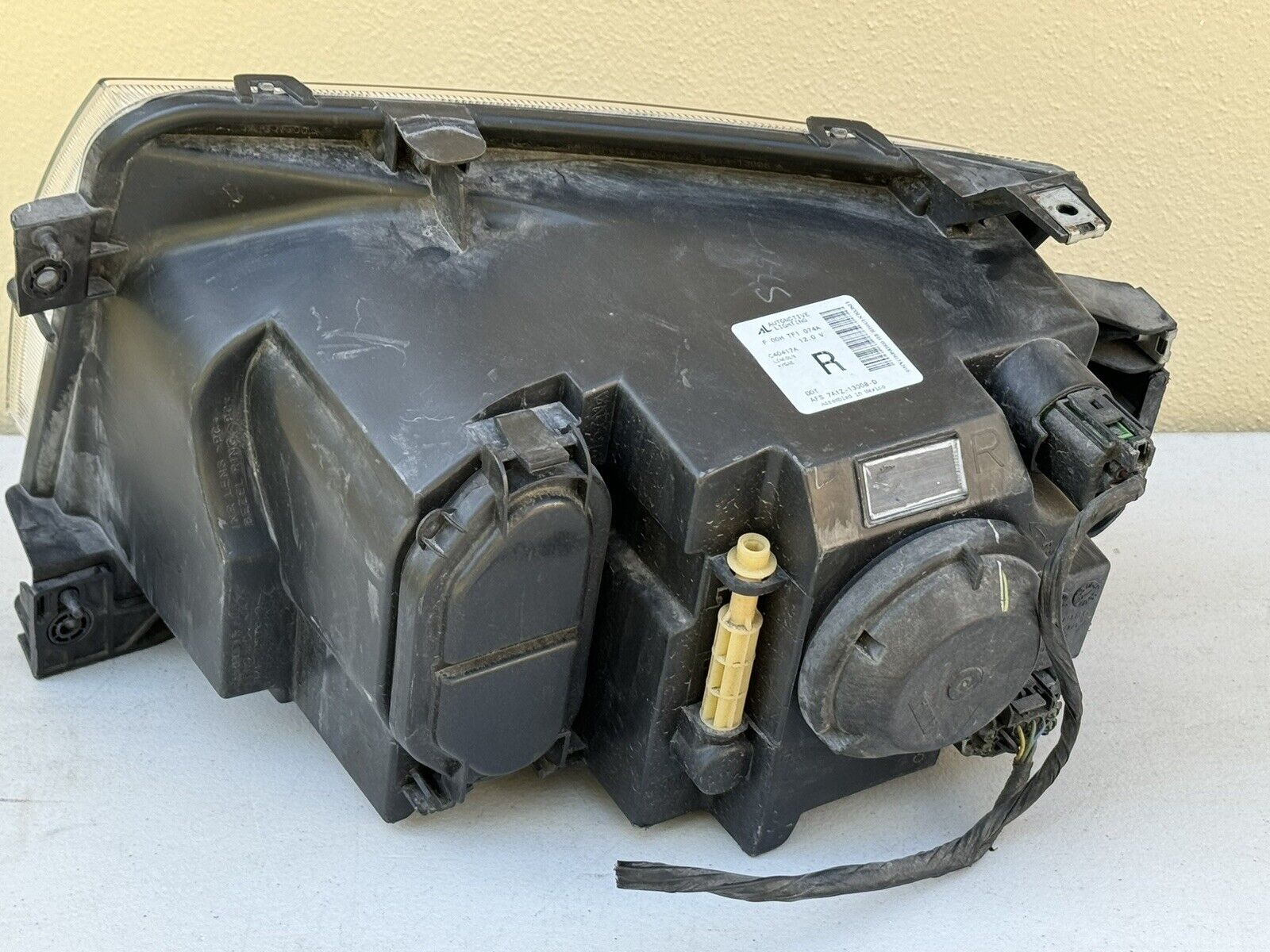 Lincoln MKX Headlights | 07-10 MKX Headlight | rightchoiceautoparts