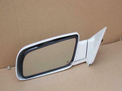 98-00 Cadillac Escalade Sideview Mirror Left LH Driver OEM RCH - rightchoiceautoparts