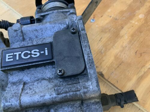 1998 1999 LEXUS GS300 Throttle Body 3.0L