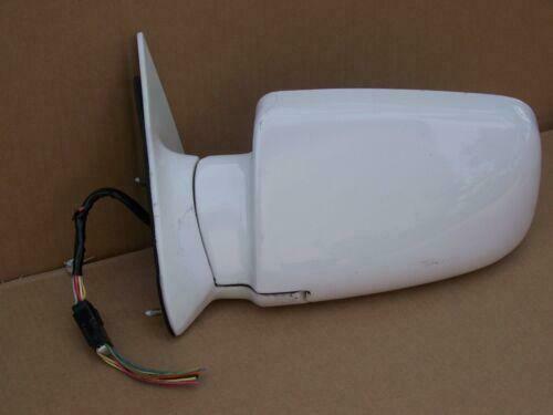 98-00 Cadillac Escalade Sideview Mirror Left LH Driver OEM RCH - rightchoiceautoparts
