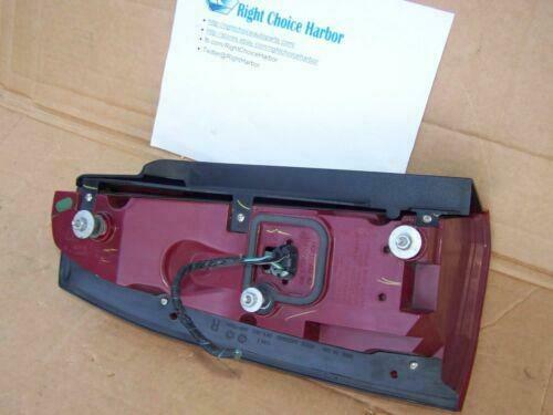 05-11 Cadillac STS Tail Light Taillight Right RH Passenger OEM - rightchoiceautoparts