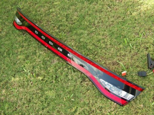 13-16 DODGE DART Center Panel Trunk Lid LED Taillight OEM - rightchoiceautoparts