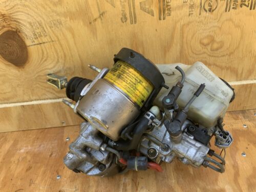 99-04 Lexus GS300 GS400 GS430 ANTI Brake LOCK ABS PUMP Master Cylinder OEM
