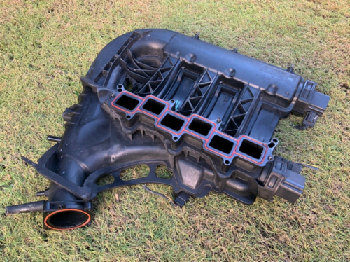 07-10 Dodge Charger Chrysler 300 3.5L Upper Intake Manifold OEM