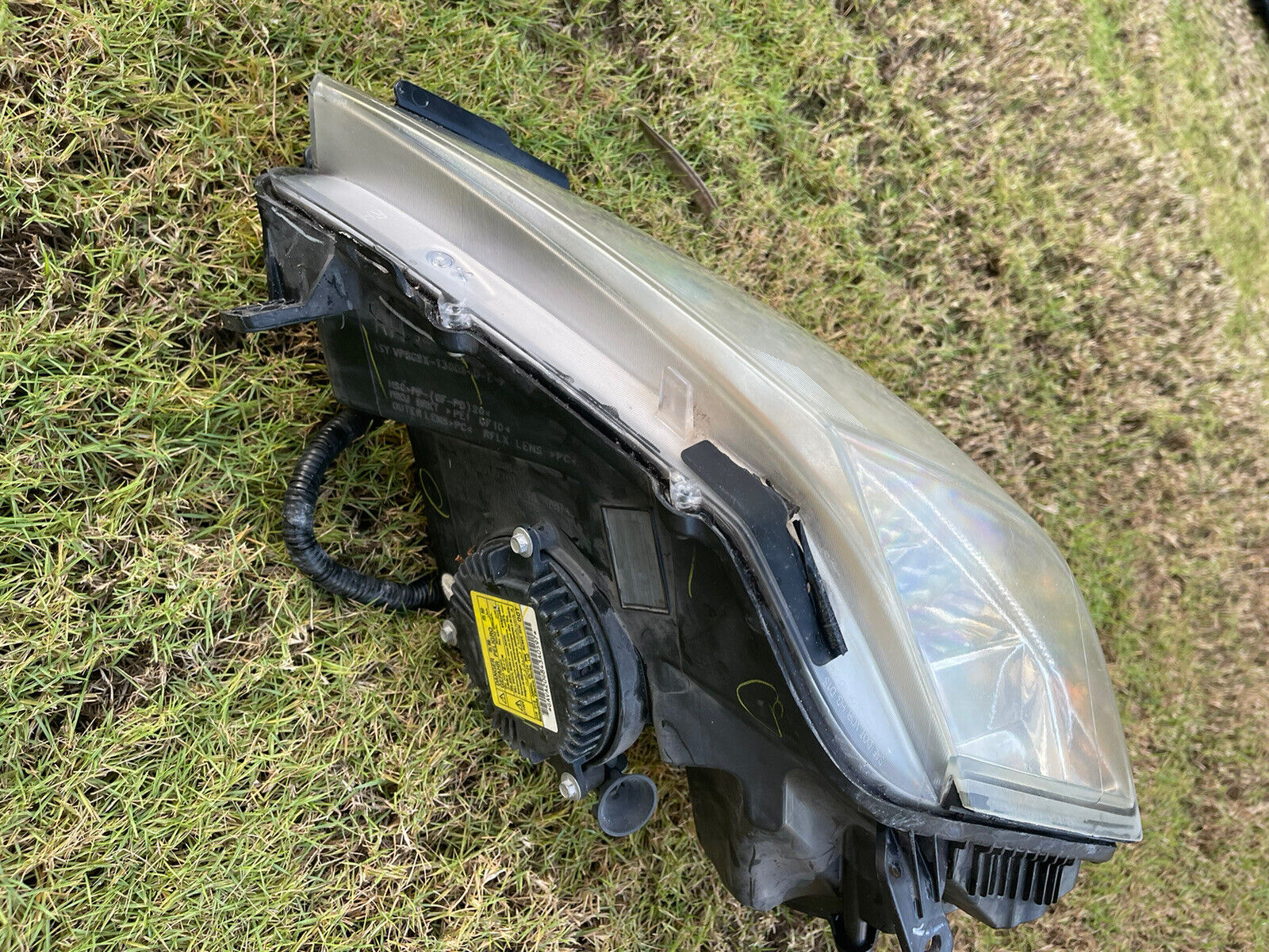 2008-2014 Cadillac CTS Right RH Xenon HID Headlight OEM